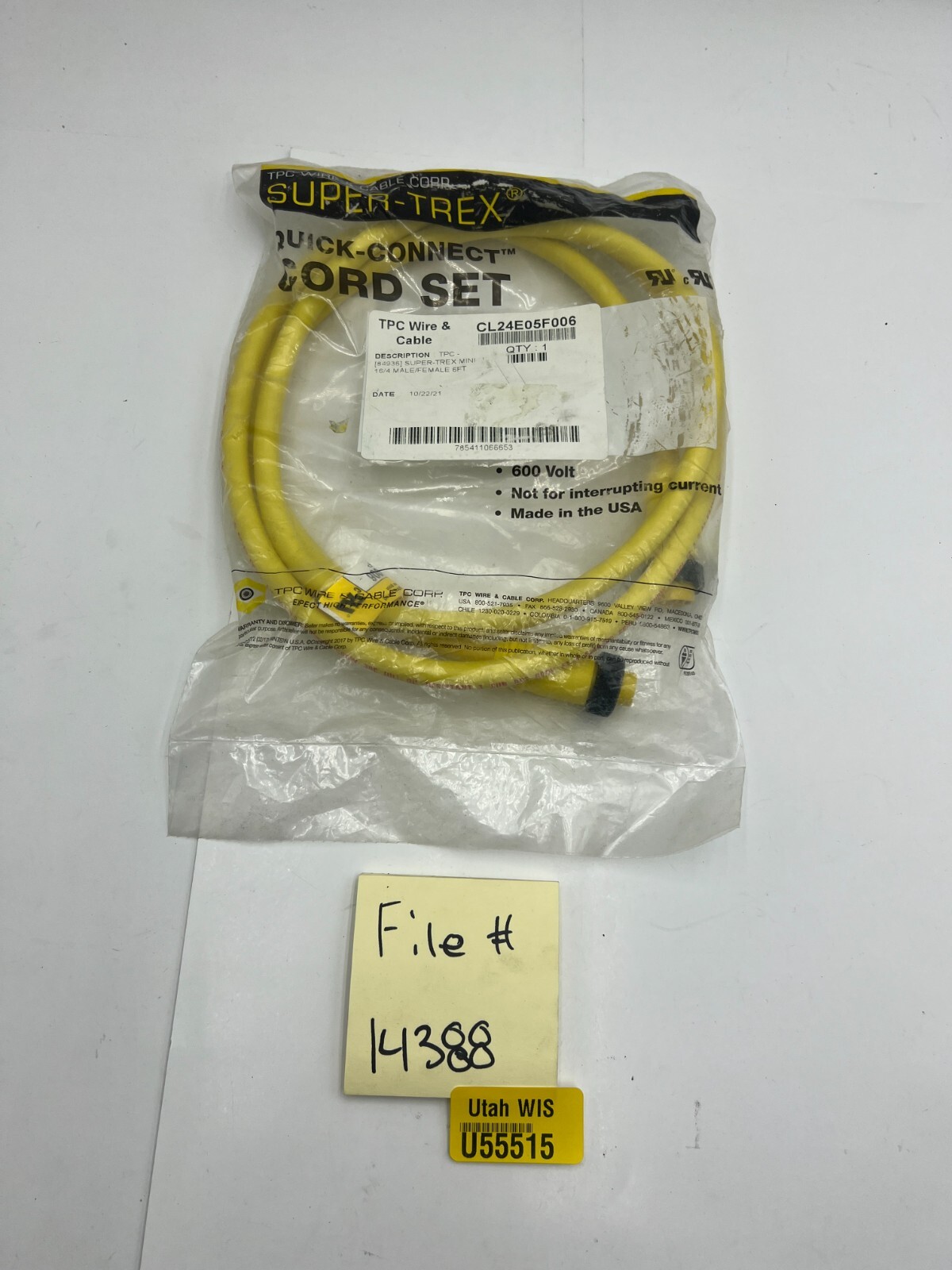 TPC Wire & Cable Super-Trex CordSet Mini 16/4 Male/Female 6 Ft CL24E05F006