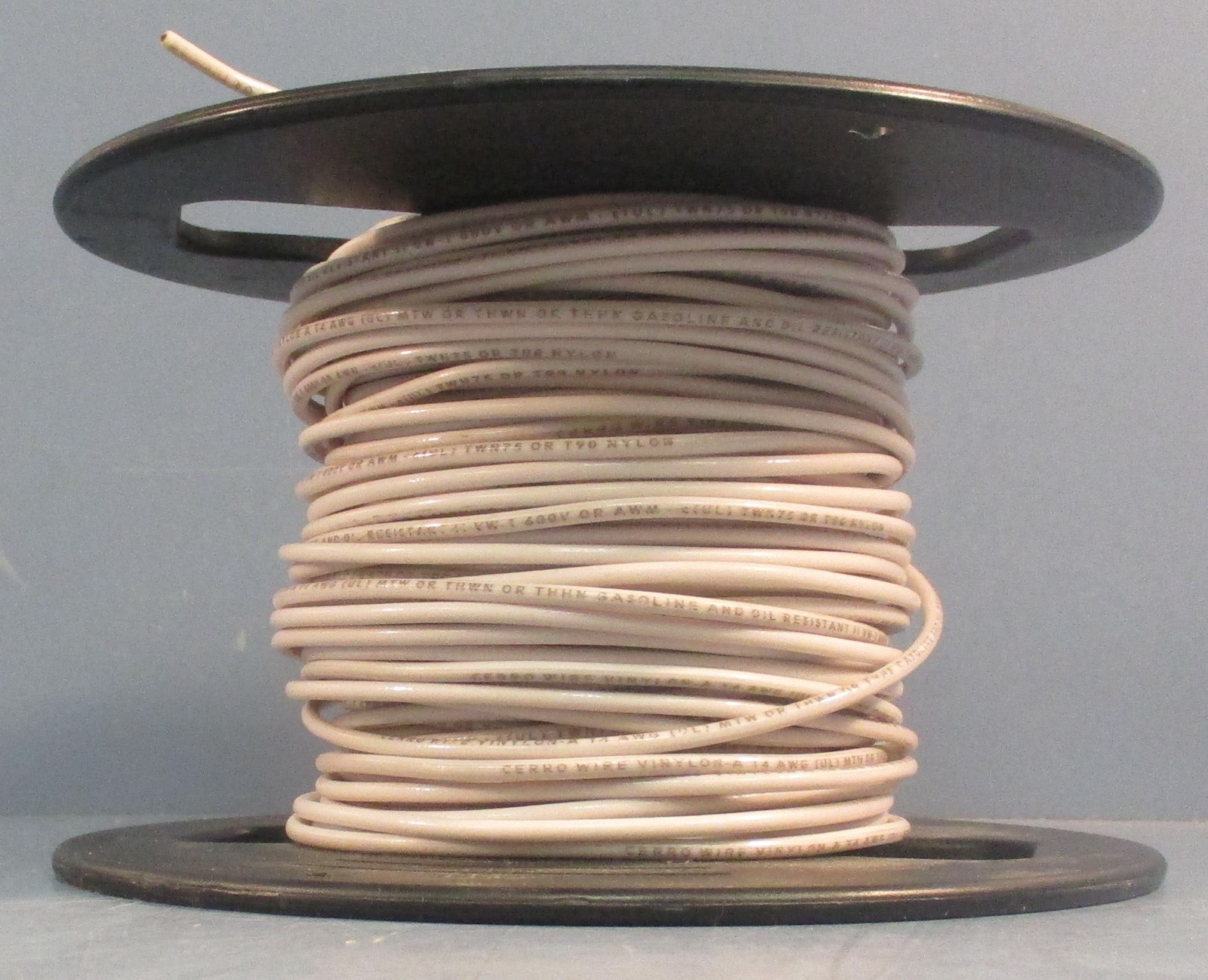 Cerrowire E85964A Insulated Machine Tool Wire 14 GA 500 FT Long White 600V