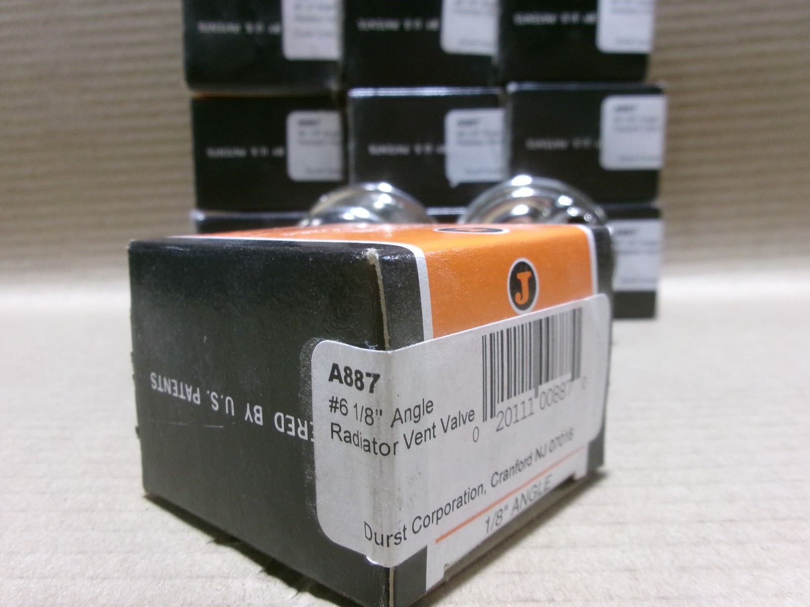Maid-O-Mist A887 Box of 12 #6 1/8″ Angle Radiator Vent Valve AK