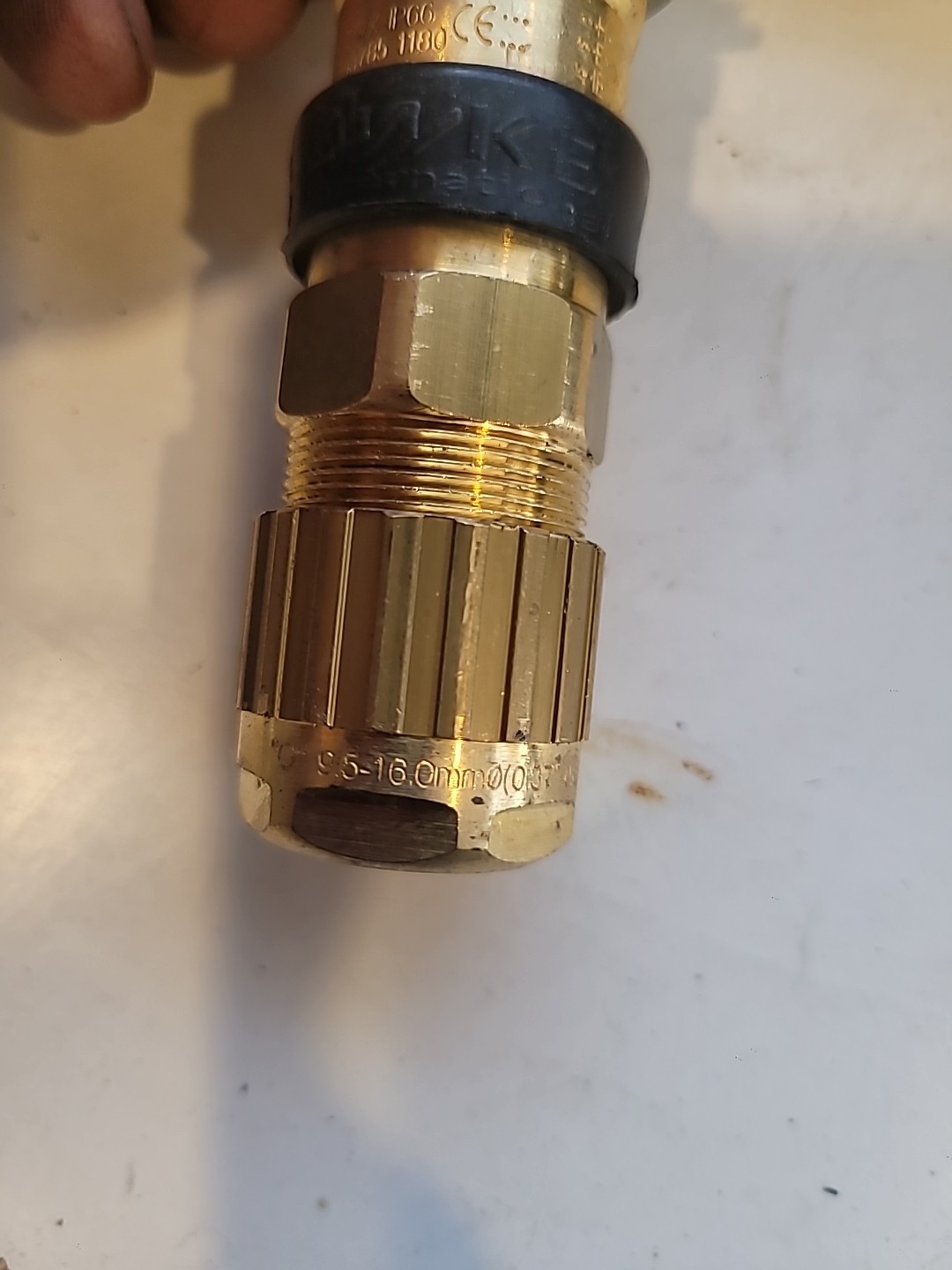 Hawke M32 501/453/Universal Cable Gland Brass, 30 Available