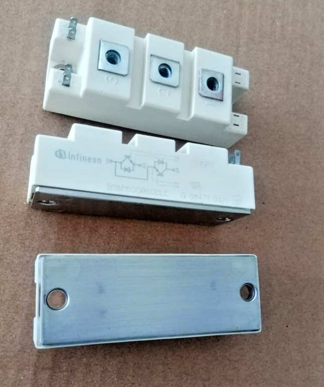 3PCS – INFINEON BSM150GB60DLC IGBT MODULE 600 Volts -NEW