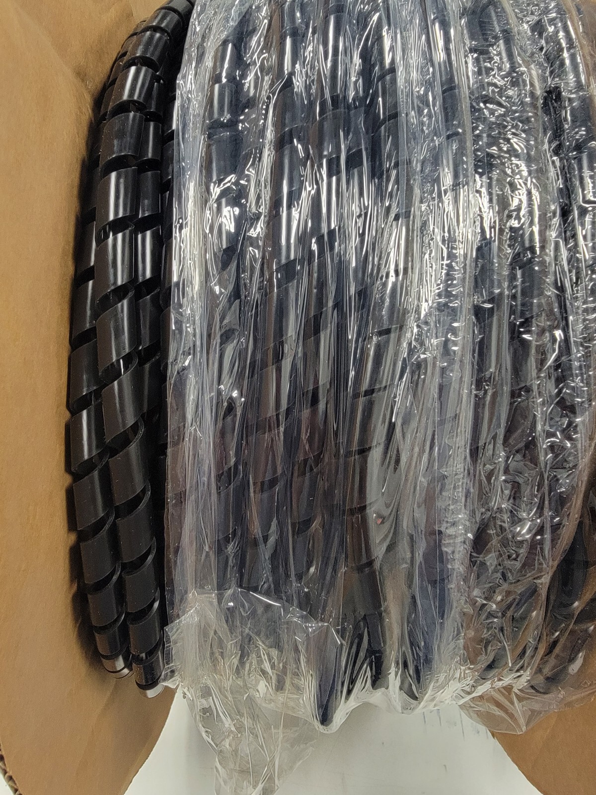 Thomas & Betts 1/2″ Spiral Wrap SRPE-500F-0-H 250 Feet