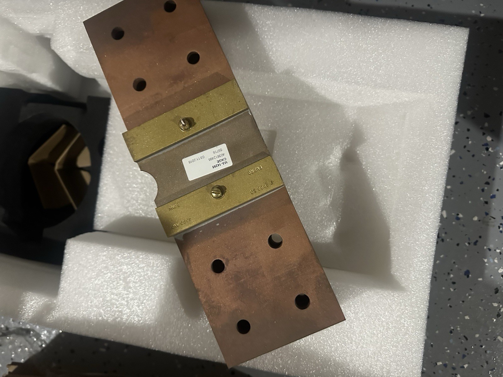 Empro F 4000 50 Shunt 4000 Amp DC Busbar Shunt, 50mV Output, High-Accuracy 4000