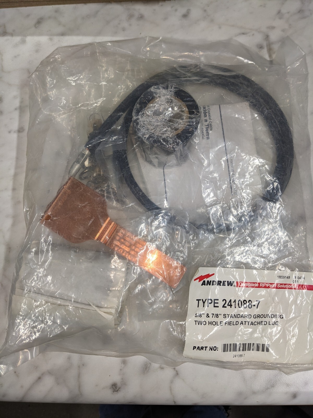 ANDREW 5/8″ 7/8″ STANDARD GROUNDING 2 HOLE FIELD ATTACHED LUG KIT TYPE 241088-7