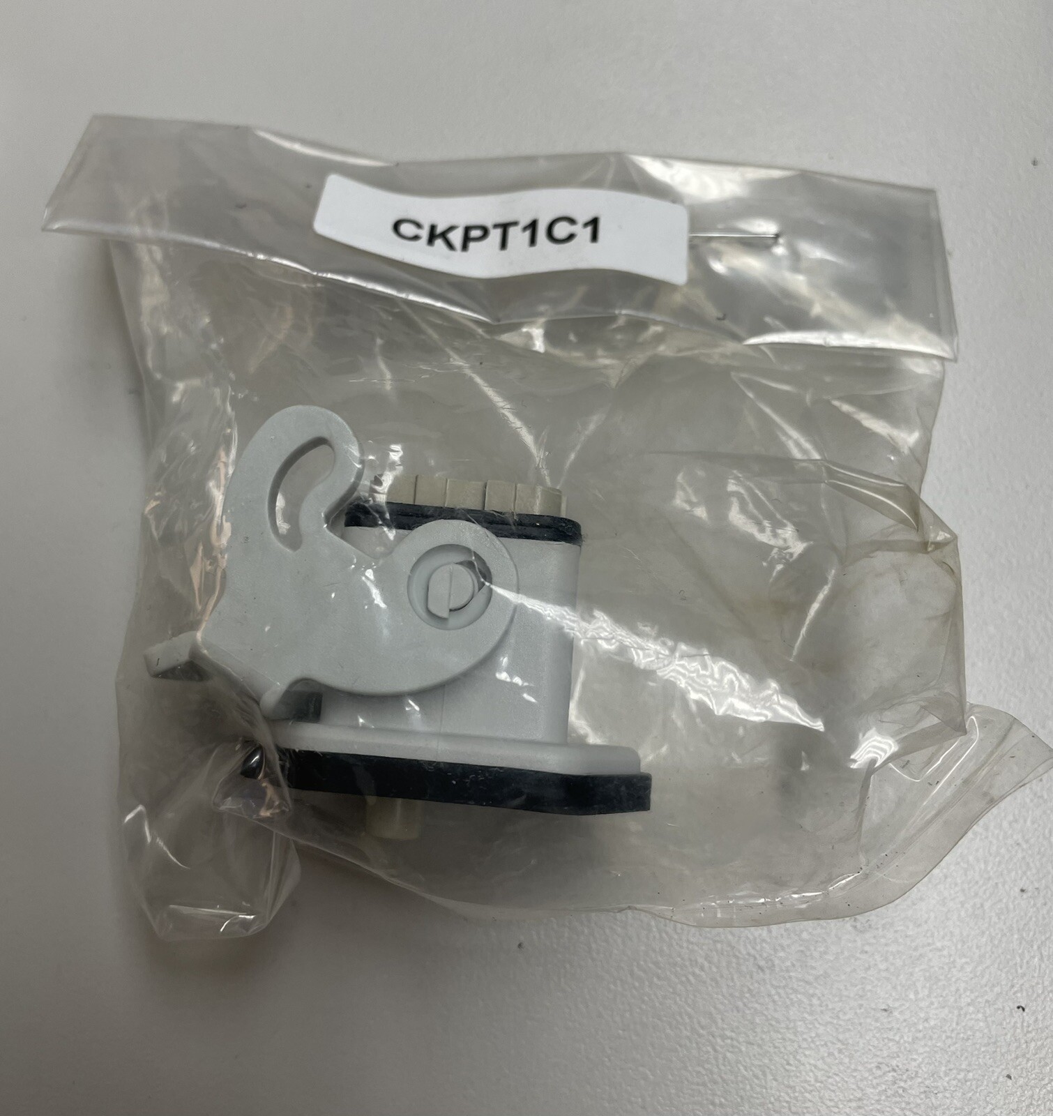 DME Input Connection Kit CKPT1C1, 1 zone Power-TC End Connector Assembly, 5 Pin