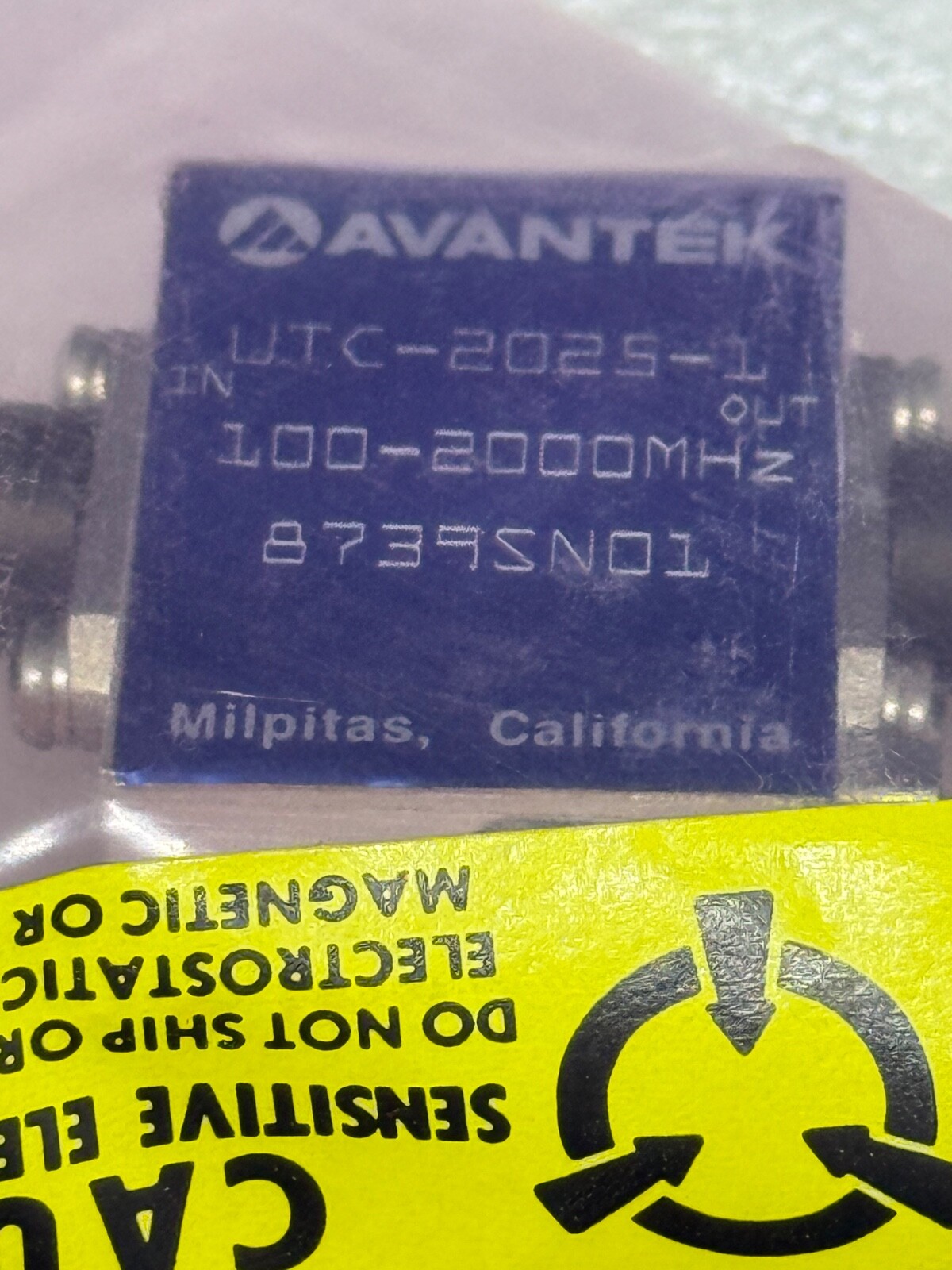 UTC-2025-1 Avantek Microwave Amplifier 100-2000Mhz NEW