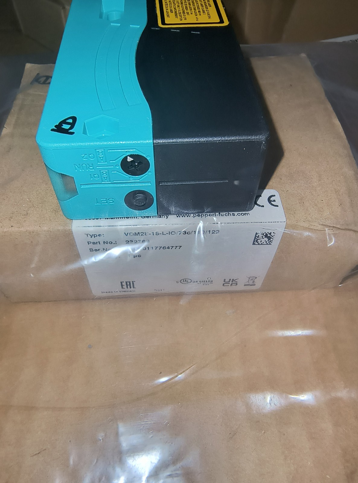 PEPPERL+FUCHS VDM28-15-L1-IO/73C/110/122 DISTANCE SENSOR