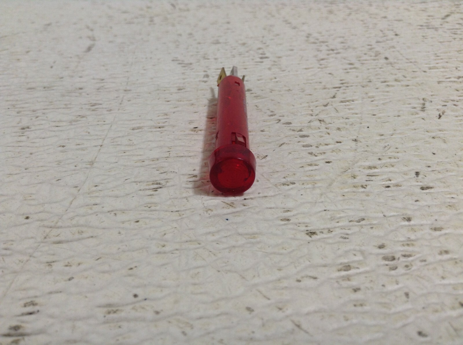 Solico 1534 Red 14 V 1.2 W Indicator Lamp New (TSC)