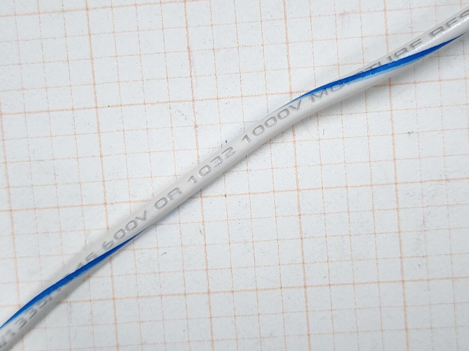 Southwire #18awg Stranded Bare Copper UL-1015 Lead Wire White w/ Blue /100ft