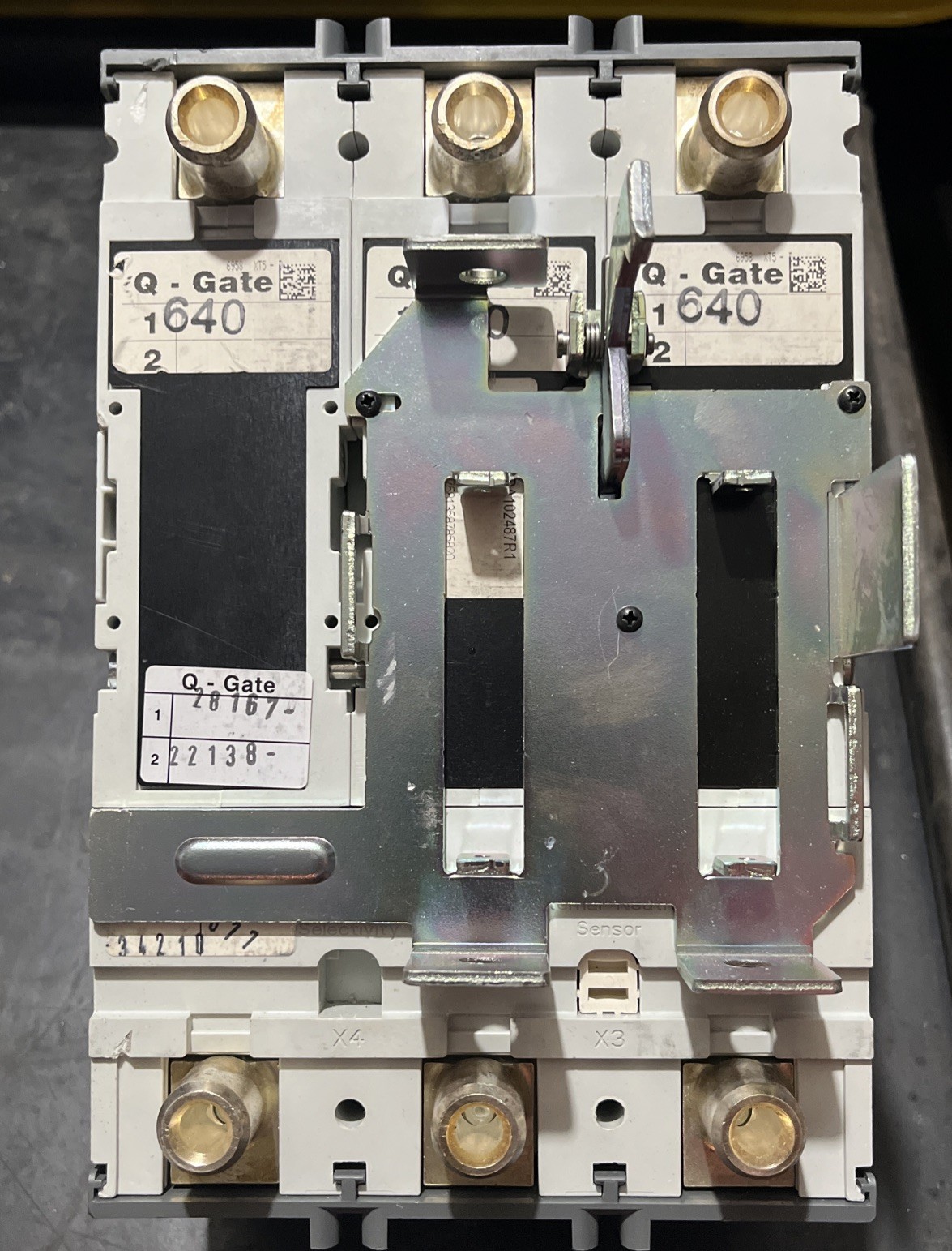 ABB Sace Tmax XT5S 400 3 Pole Unit Circuit Breaker, Used