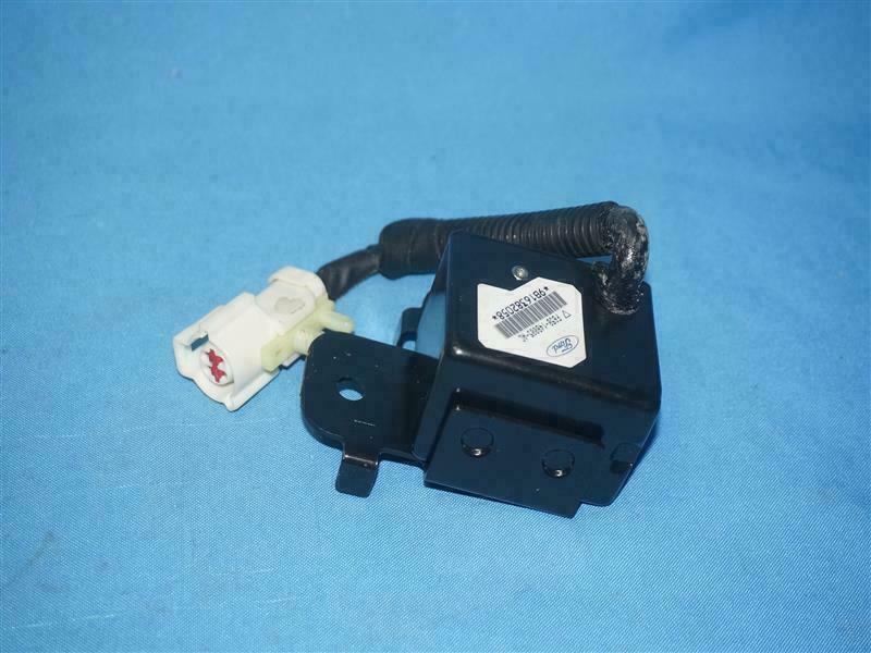 Ford F65Z-14B005-AC F65B-14B005-AC F65Z14B005AC F65B14B005AC Impact Sensor NEW