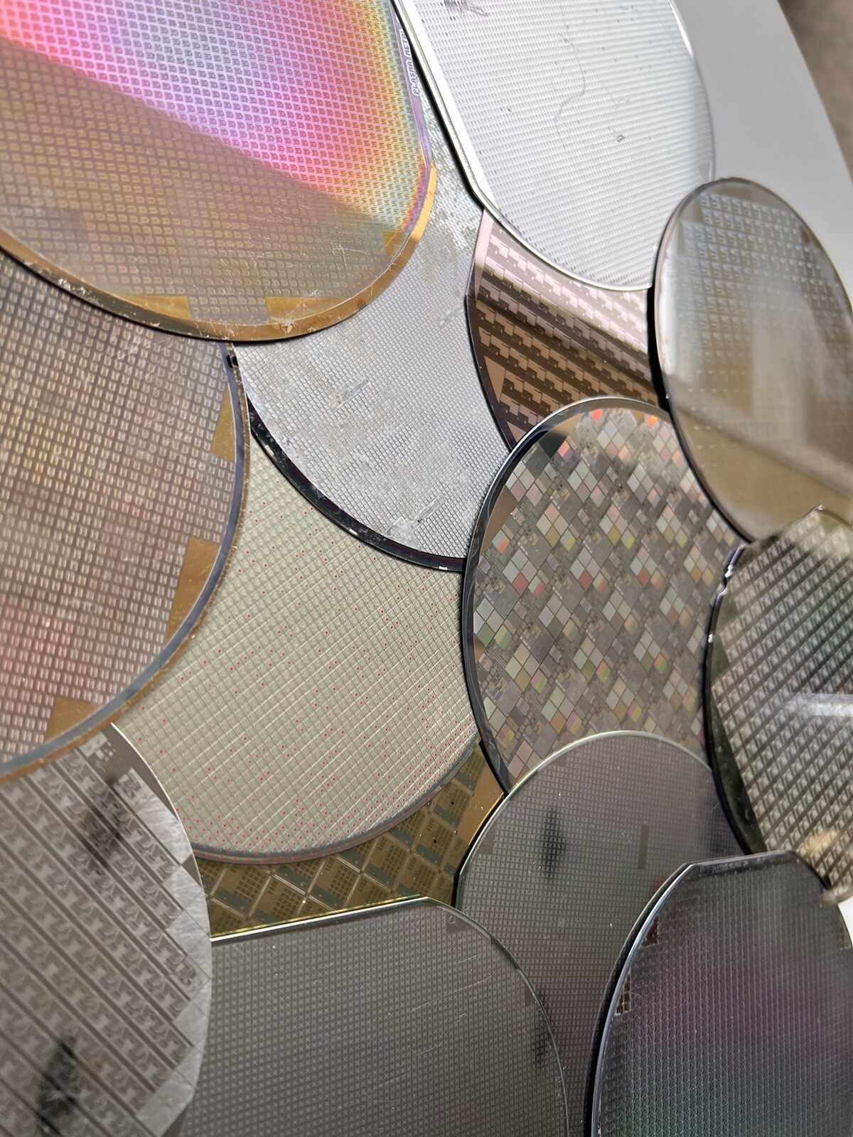 150 MM 6” PATTERNED SILICON WAFERS, LOT OF 50 500 To 600um Thick