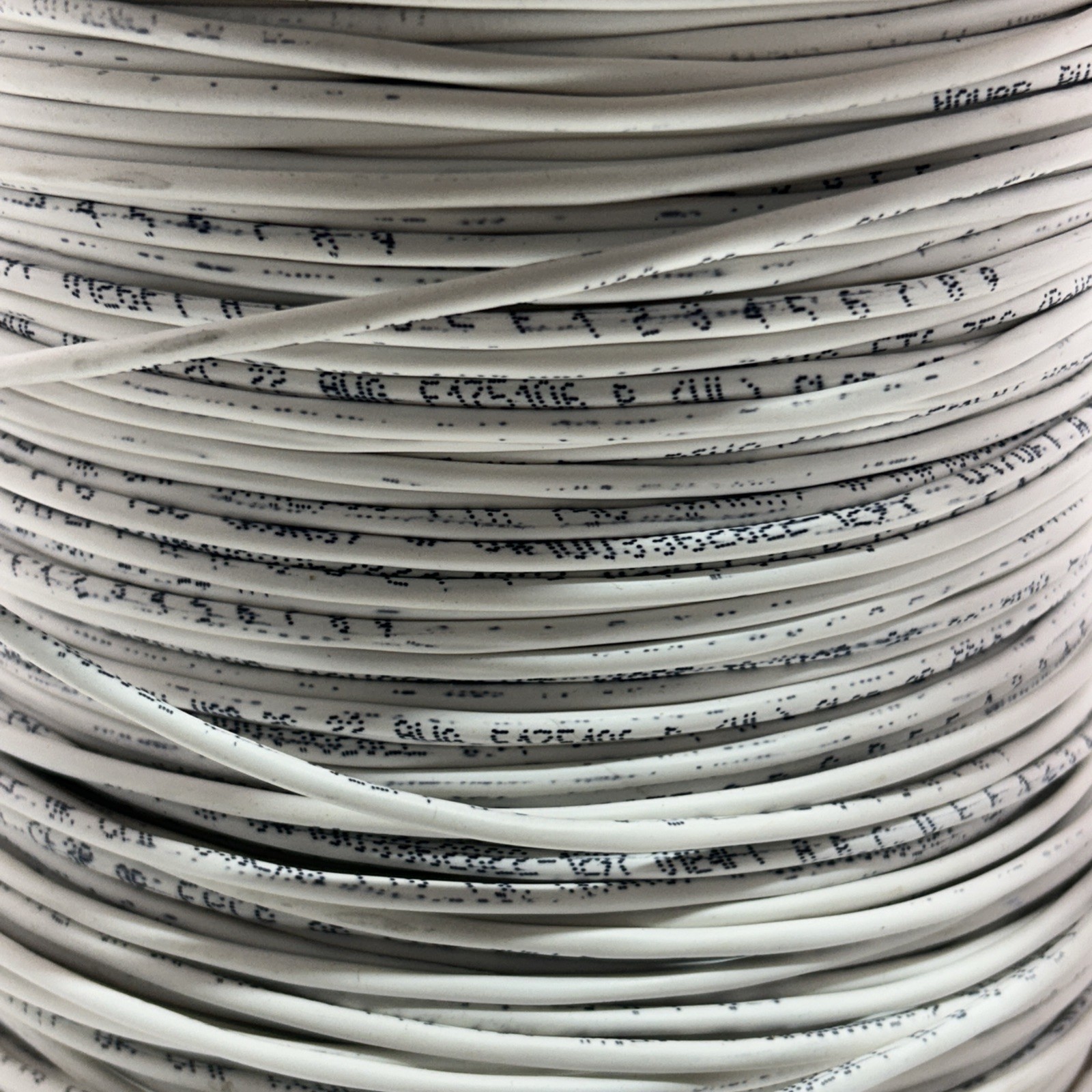 ~1000ft Hovar Made In USA 22AWG 2C E175106Cl3P FPLP CMP FT6 (10lb 12.7oz)