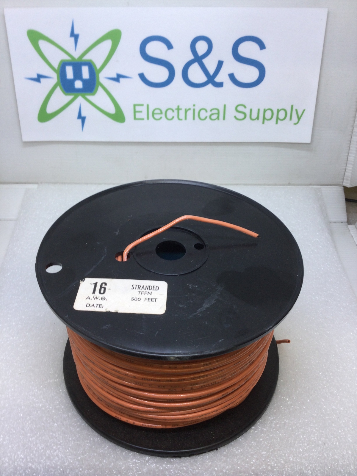 State and Terminal 16 AWG Stranded TFFN Wire 600V Gasoline and Oil Resistant