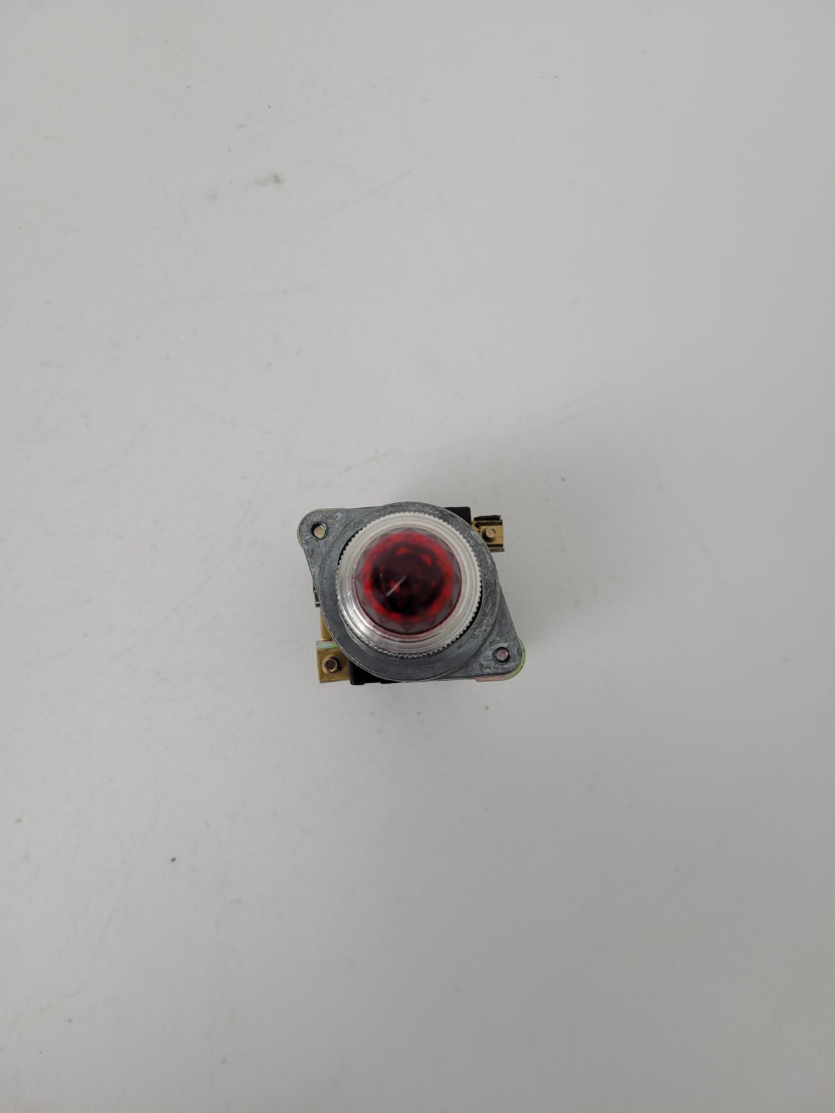 CR2940UX224A4 GE Red Push Button Light- Next Day Option – New