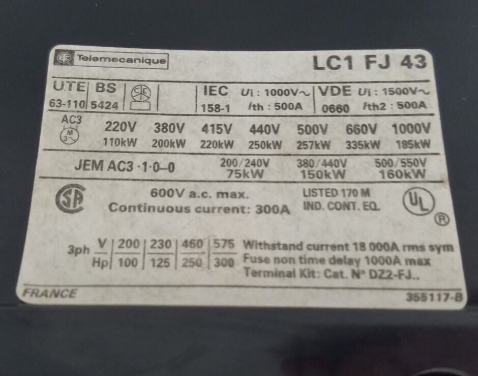 LC1FJ43 Telemecanique Contactor 110V Coil *NEXT DAY OPTION*