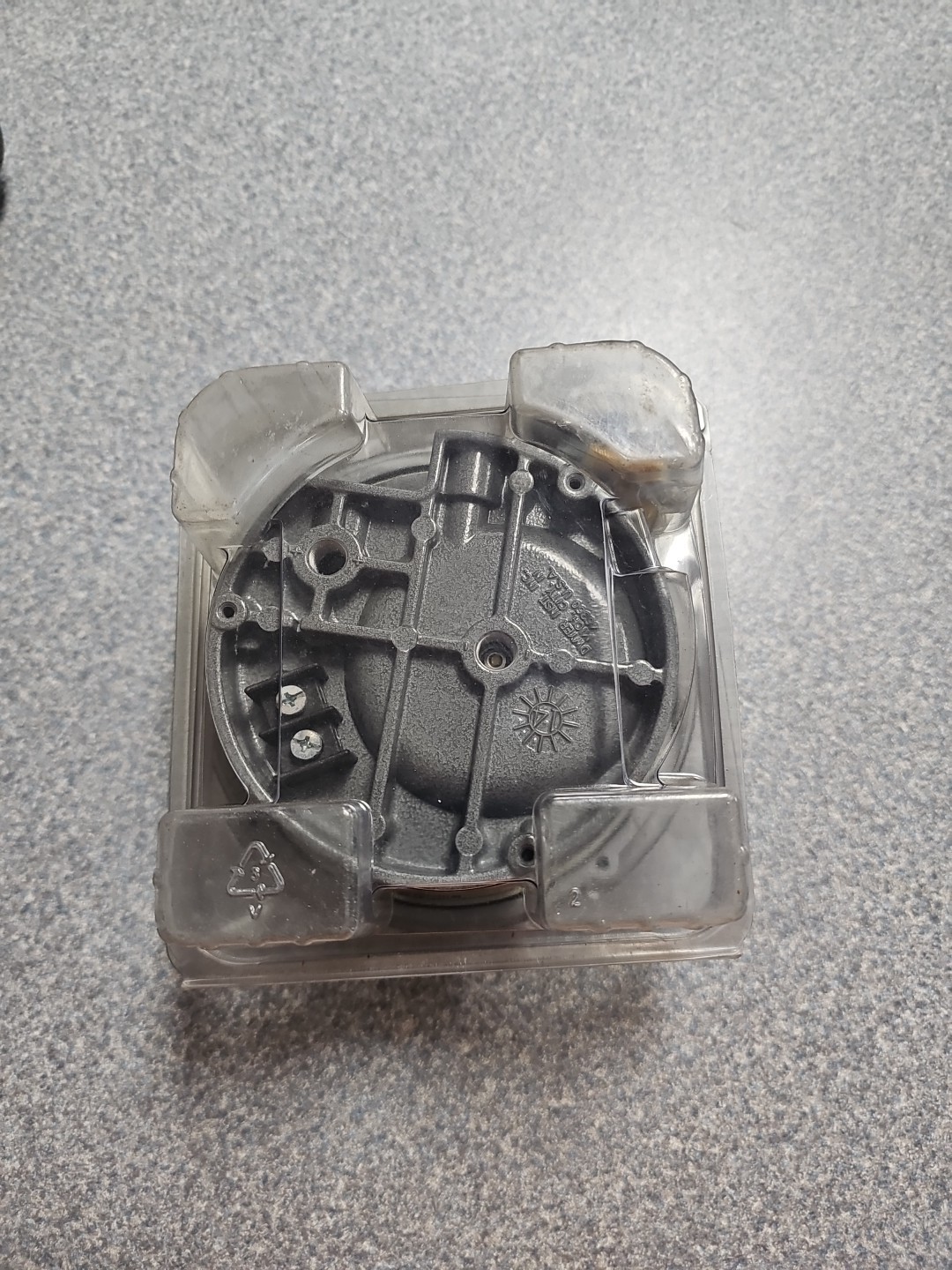 DWYER 605-500PA / 605500PA (BRAND NEW)